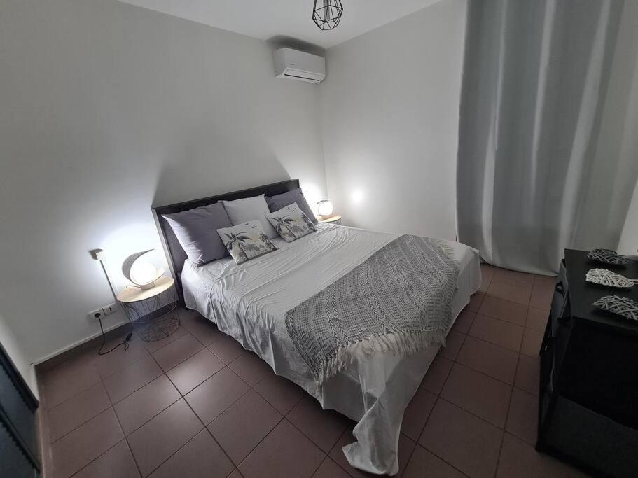 Antilo - Appartement Proche Mer Le Diamant Exterior foto